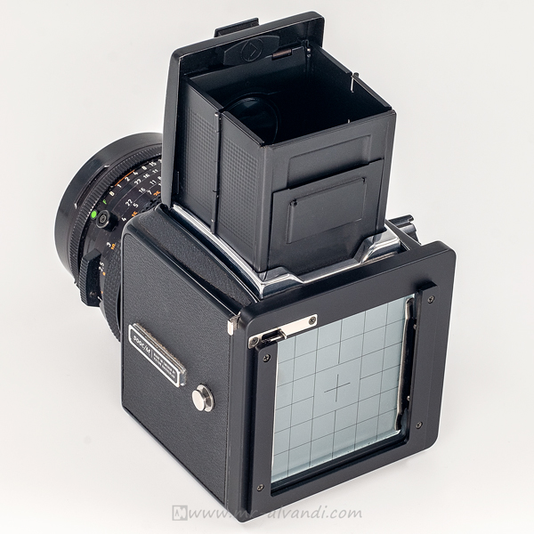 Alvandi-Hasselblad SWC ground glass adapter and Hasselblad 500cm waist level finder