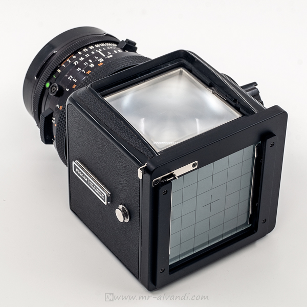 Alvandi-Hasselblad swc ground glass adapter on Hasselblad 500 CM